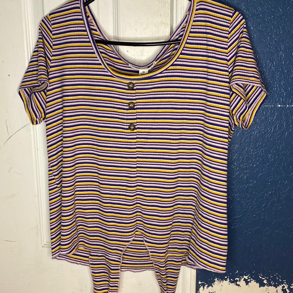 Short sleeve button down tie up shirt